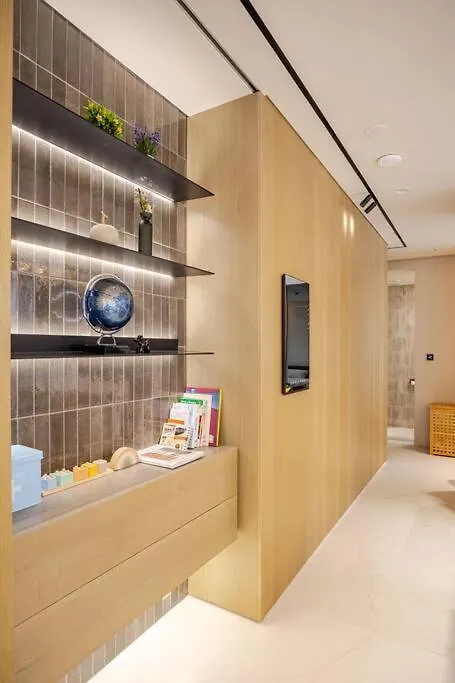 Modern Luxury Suite In Gangnam With Cityview&Wine Seoul South Korea
