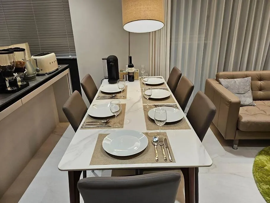 Apartment Modern Luxury Suite In Gangnam With Cityview&Wine Seoul South Korea