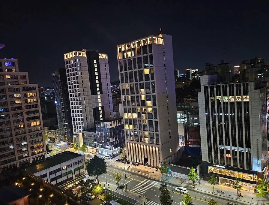 Modern Luxury Suite In Gangnam With Cityview&Wine Seoul Apartment